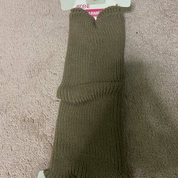 Brand new never worn leg warmers! - Picture 3 of 3